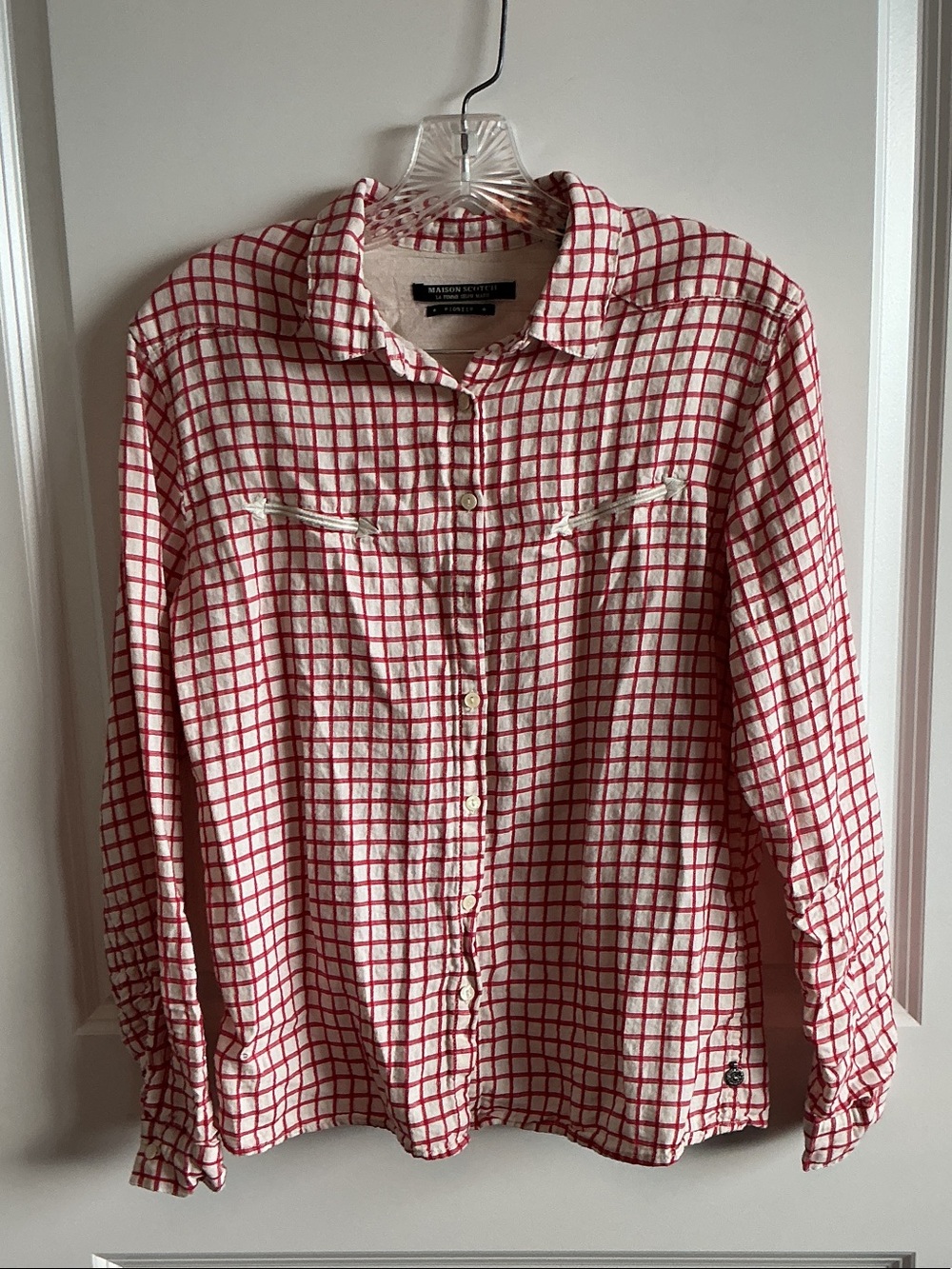Maison Scotch White Button-Down Shirt with Red Windowpane Check